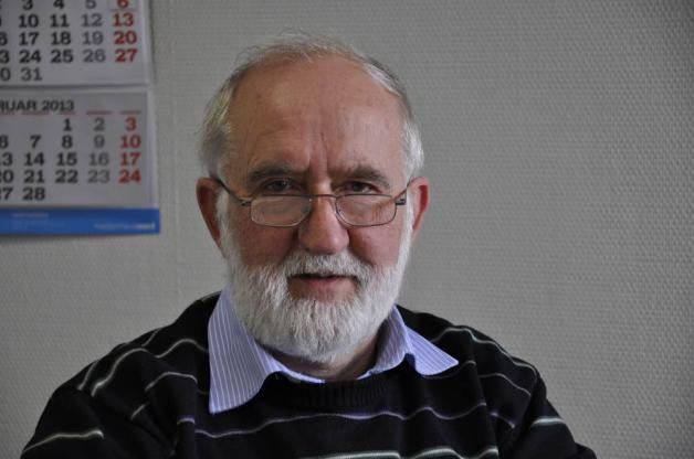Dr. Olaf Hinrichs Dr. Olaf Hinrichs