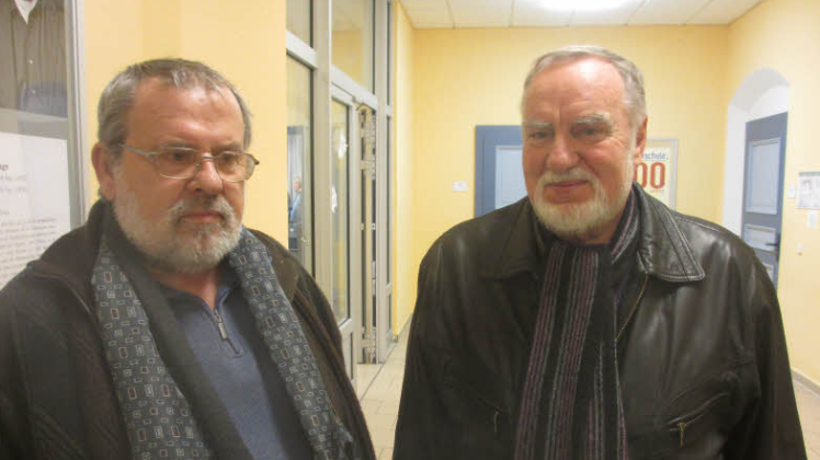 Freuen sich über das Wiedersehen: Hans-Joachim Jungblut  (l.) und Peter Ruschwitz 