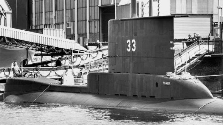 Standen auf Bothas Wunschliste der verbotenen Waffen ganz oben: U-Boote der Klasse 209  von  HDW Kiel U-Boot-Bau.  Der Skandal       beschäftigte mehrere Untersuchungsausschüsse. 