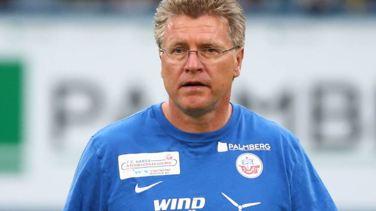 Roland Kroos will mit den Hansa-A-Junioren auf einem guten Mittelfeldplatz einkommen.