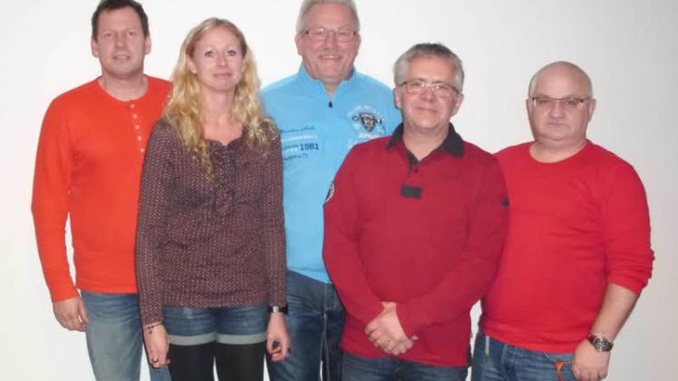 Der neue  Vorstand des SC Laage: Michael Schulze, Stefanie Holzmüller, Reiner Nehls, Uwe Michaelis, André Stache (v. l.)   