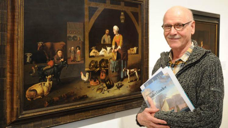 Kunstsammler Christoph Müller vor dem Bild „Stall mit Bauernfamilie“ von Hubert von Ravesteyn. Gern spricht er hier mit Ausstellungbesuchern über Details, etwa die Darstellung der beiden Kinder im Hintergrund.  