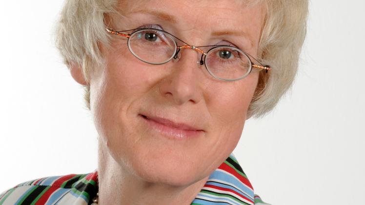 Marianne Ehlers ist Diplom-Bibliothekarin und Plattdeutsch-Expertin beim Schleswig-Holsteinischen Heimatbund.