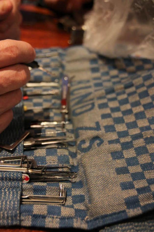 Kleine Werkzeuge: Die Utensilien eines „Lockpickers“ Kleine Werkzeuge: Die Utensilien eines „Lockpickers“