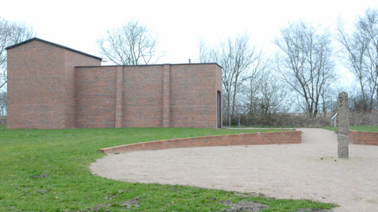 Noch bleiben für Besucher  der KZ-Gedenkstätte in Schwesing   Fragen offen – es  fehlt eine professionelle und fundierte Information. 