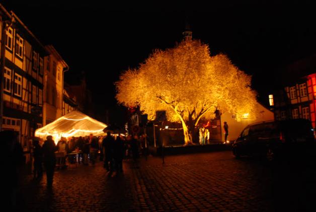 Mit Leuchten in allen Farben tauchten die Grabower ihre Stadt in ein romantisches, gemütliches Licht. 