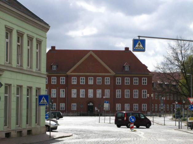 Noch ist das Amtsgericht Parchim keine Zweigstelle. Noch ist das Amtsgericht Parchim keine Zweigstelle.
