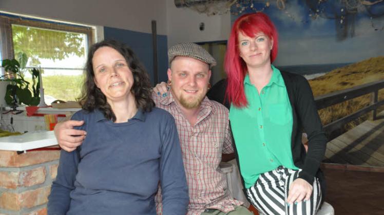 Wollen eine Jugendsozialarbeit auf dem Distelberg aufbauen: Heike Mittelstädt, Nico Radon und  Anett Eggert (v.l.).  