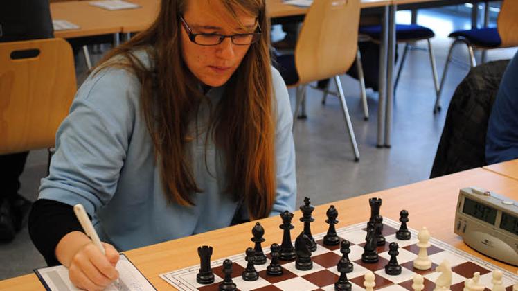 Cindy Zoll spielte in der  II. Mannschaft der SG Güstrow/Teterow eine herausragende Saison. Sie erreichte in acht Einsätzen 6,5 Punkte.  
