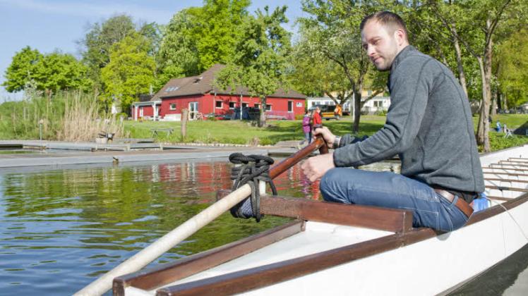 Das Wasser ist sein Element: Wenn Christoph Richter nicht Projekte umsetzt oder Veranstaltungen organisiert, ist er als langjähriges Mitglied der Kanurenngemeinschaft auf dem Faulen See. 