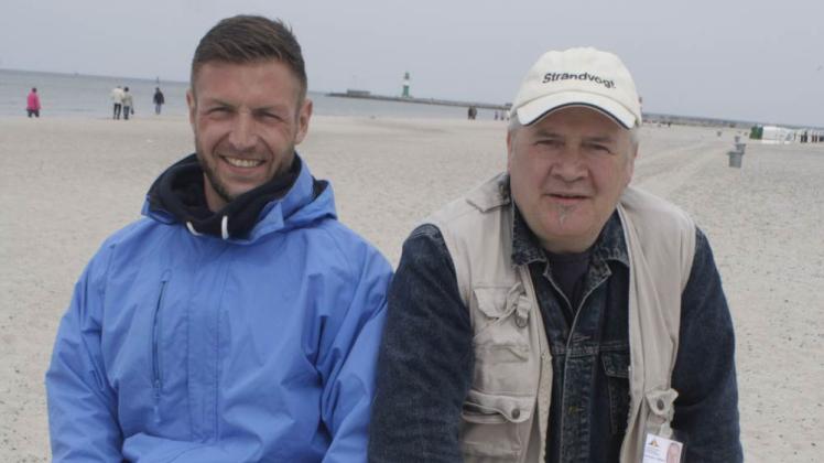 Andreas Malzahn (r.) ist in Warnemünde unterwegs, David Heller in Markgrafenheide. Andreas Malzahn (r.) ist in Warnemünde unterwegs, David Heller in Markgrafenheide.
