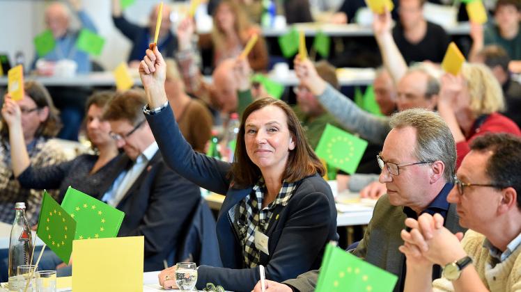 Die Landesvorsitzenden Ruth Kastner hat zum Grünen-Parteitag nach Brunsbüttel gebeten.
