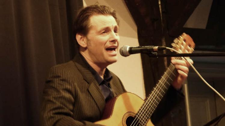 Andreas Frye interpretierte Werke von Bellman. 