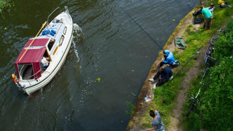 Fäkalien entsorgen die meisten Wasserfreunde nicht in Gewässern. Verbindliche Regeln dafür fehlen jedoch oft.  