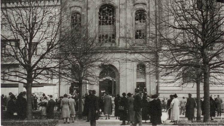 1938 wurde die Alte Synagoge in Potsdam verwüstet, später bombardiert und dann abgerissen. 