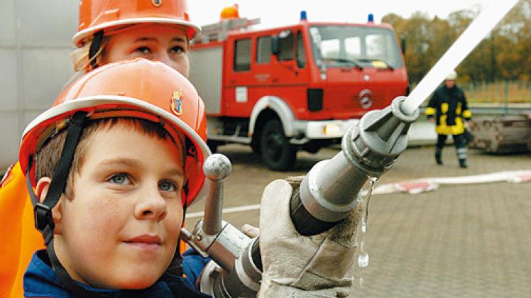Kinder und Jugendliche sollen schon früh bei der Feuerwehr mitmachen. Foto: Ruff
