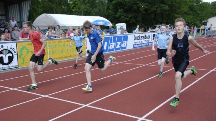 In den Sprint-Entscheidungen kommt es wieder auf Zehntel und Zentimeter an. Fotos: thomas Willmann 