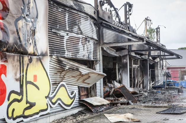 Bei dem Brand wurde das Futterhaus in Wees völlig zerstört.