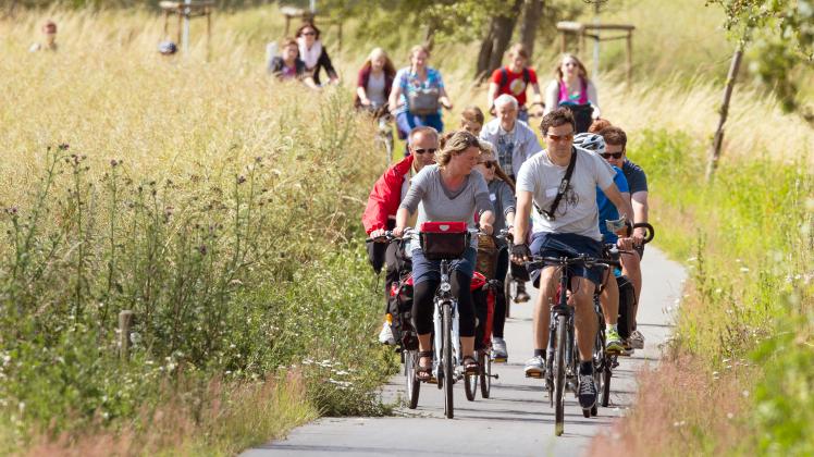 Geführte Radtouren werden für Anbieter teuer, denn sie müssen gebührenpflichtig angemeldet werden.
