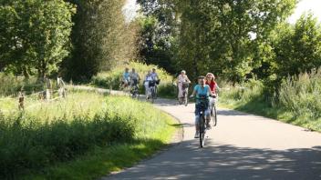 Geführte Radtouren mit mehr als 100 Teilnehmern wie die Tour Courier  müssen ebenso  genehmigt werden wie Touren auf Bundes- und Landstraßen. 
