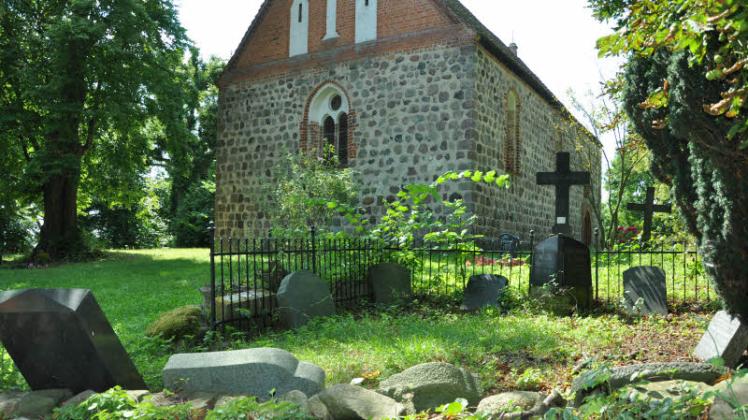 Auf dem Friedhof in Groß Upahl gibt es nur noch wenige Gräber. Wird er wirklich noch benötigt?  