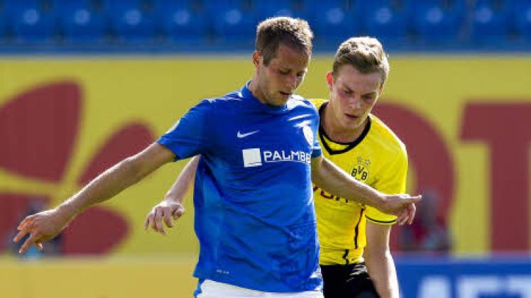 Einmal stand Martin Pett bislang in der Start-Elf des FC Hansa, kam in der vergangenen Saison beim 1:2 gegen Dortmund II als Linksverteidiger zum Einsatz. Einmal stand Martin Pett bislang in der Start-Elf des FC Hansa, kam in der vergangenen Saison beim 1:2 gegen Dortmund II als Linksverteidiger zum Einsatz.