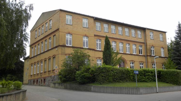 In der Förderschule in Sternberg stehen der Kreisvolkshochschule ab Herbstsemester Räume zur Verfügung.  
