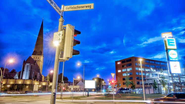 Knotenpunkte Gaffelschonerweg – Rövershäger Chaussee
Knotenpunkte Gaffelschonerweg – Rövershäger Chaussee