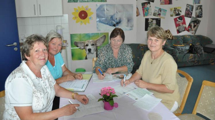 Die Leitung der VS-Ortsgruppe Kritzkow liegt in Frauenhand: Anneliese Bittner,  Ursula Nickel, Vorsitzende Marita Elsner und Esther Noack (v.l.). 