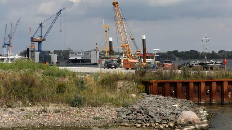 Streitobjekt: Wegen des geplanten Gewerbegebiets in Groß Klein verklagt die Wiro die Stadt. Streitobjekt: Wegen des geplanten Gewerbegebiets in Groß Klein verklagt die Wiro die Stadt.