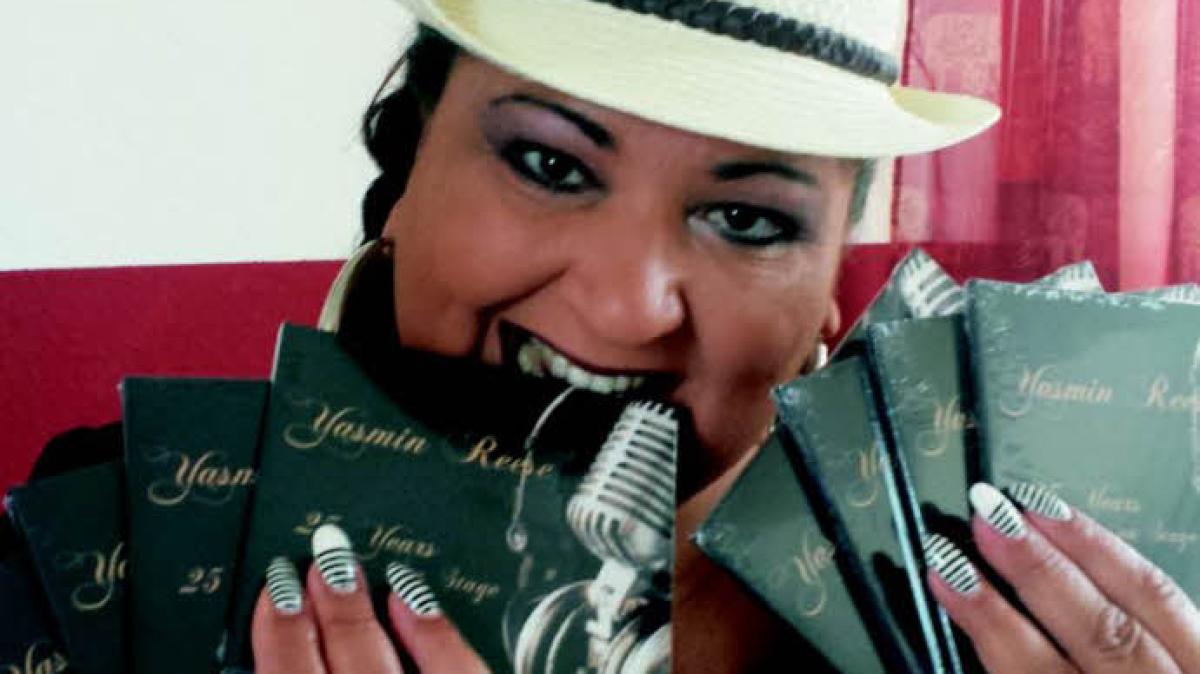 Yasmin Reeves 25 Jahre Yasmin Reese