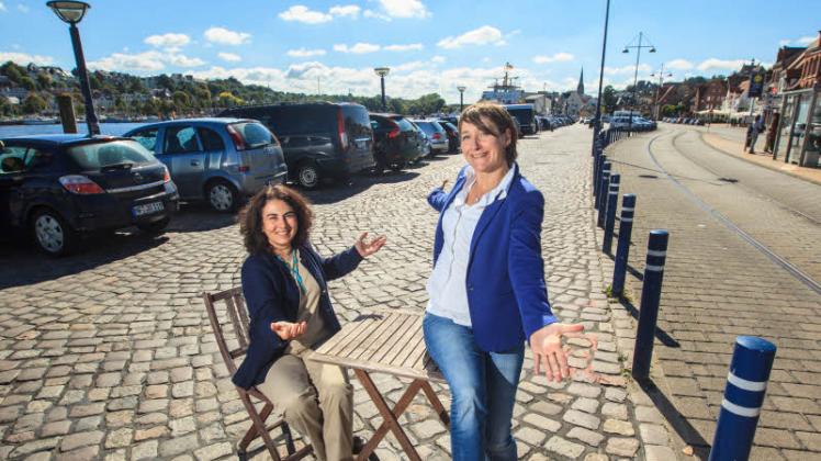 Denken statt parken: Stadtplanerin Claudia Takla Zehrfeld und  Stefanie Bremer laden alle Bürger zum Mitmachen ein.  