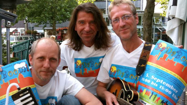 Das Ba-Da-Boom-Team  mit Arne Gloe (von links), Jens Sauerbrey und Marco Ramforth freut sich auf viele Teilnehmer beim Straßenmusik-Festival.   