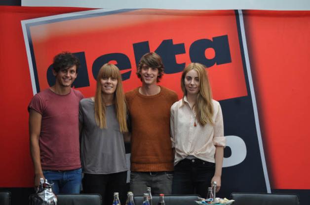 Die Band Tonbandgerät vertritt Schleswig-Holstein beim Bundesvision Songcontest. Jakob Sudau, Sophia Poppensieker, Ole Specht und Isa Poppensieker (v.l.) treten mit ihrem Lied „Alles geht“ an. Die Band Tonbandgerät vertritt Schleswig-Holstein beim Bundesvision Songcontest. Jakob Sudau, Sophia Poppensieker, Ole Specht und Isa Poppensieker (v.l.) treten mit ihrem Lied „Alles geht“ an.