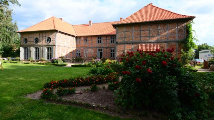 Gutshaus präsentiert sich | SVZ