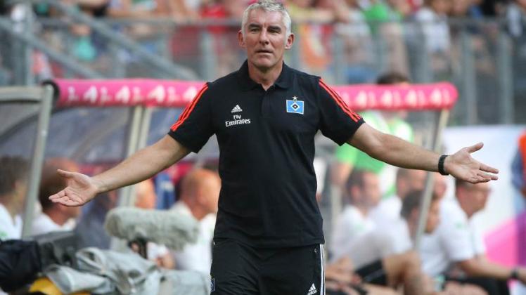 HSV-Trainer Mirko Slomka muss bei einer erneuten Pleite um seinen Job bangen.