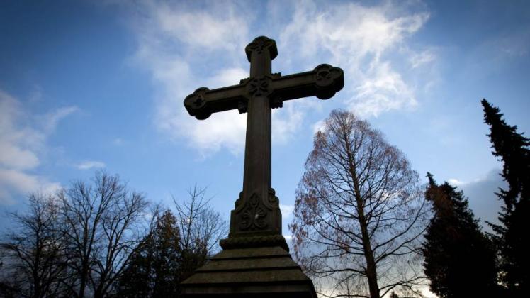 Bestattungswesen in der Krise: Vor allem in kleineren Gemeinden werden die Friedhöfe immer weniger genutzt.  