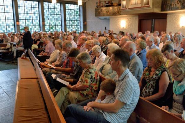 Mehr als 200 Gäste waren zum Konzert in die Thomaskirche gekommen.