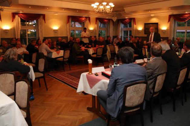 Rund 80 Interessierte waren am Montagabend zur Informationsveranstaltung in den Gasthof „Zum Frohsinn“ nach Bosau gekommen.