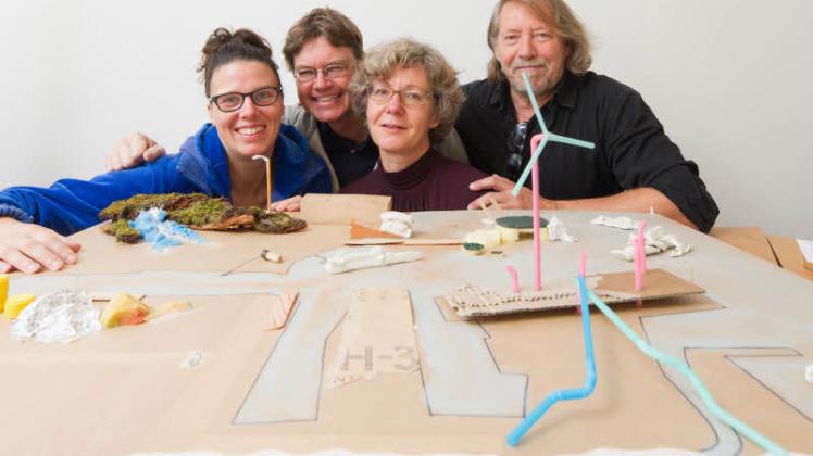Sie wollen mit jungen kreativen Besuchern die Zukunft der Häfen an der Ostsee gestalten: Christiane Limper, Johannes Caspersen, Susanne Grigull und Rick Towle. 