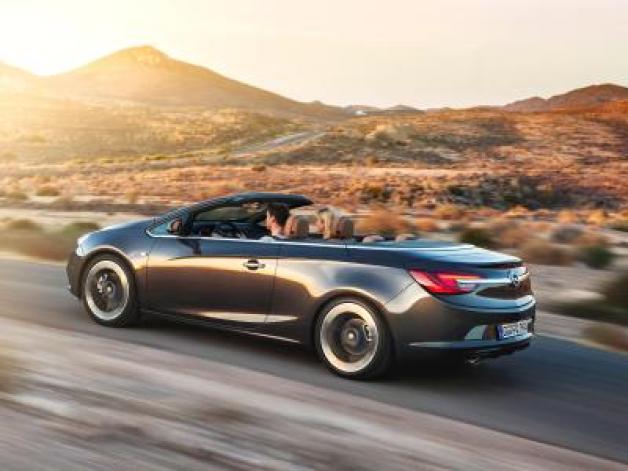 Der Cascada ist eher ein Reise- als ein Rase-Begleiter. Spitzengeschwindigkeiten sind zwischen 195 und 230 km/h möglich. In 9,6 Sekunden kommt er von 0 auf Tempo 100. Foto: Opel Der Cascada ist eher ein Reise- als ein Rase-Begleiter. Spitzengeschwindigkeiten sind zwischen 195 und 230 km/h möglich. In 9,6 Sekunden kommt er von 0 auf Tempo 100. Foto: Opel