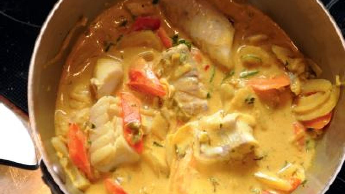 Rotbarsch-Curry in Gemüse-Kokos-Sauce | SHZ