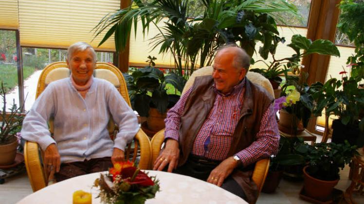 Dr. Astrid und Dr. Claus Kortum in ihrem Haus in Lübtheen. 