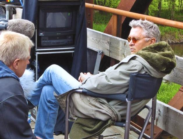 Henry Hübchen drehte im Juni 2005 zusammen mit Uwe Steimle auf der Brücke Szenen für einen Polizeiruf 110.  