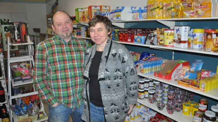 Wollen den Frisch- und Gartenmarkt in Kuchelmiß weiter ausbauen: Christine und Bernd Wruck  Fotos: jens Griesbach 