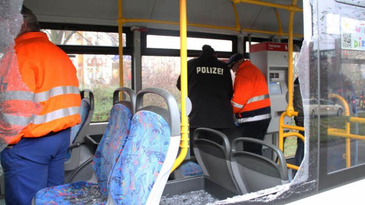 Unfall beim Linksabbiegen: In Rostock wurden zwei Zweitklässler verletzt.