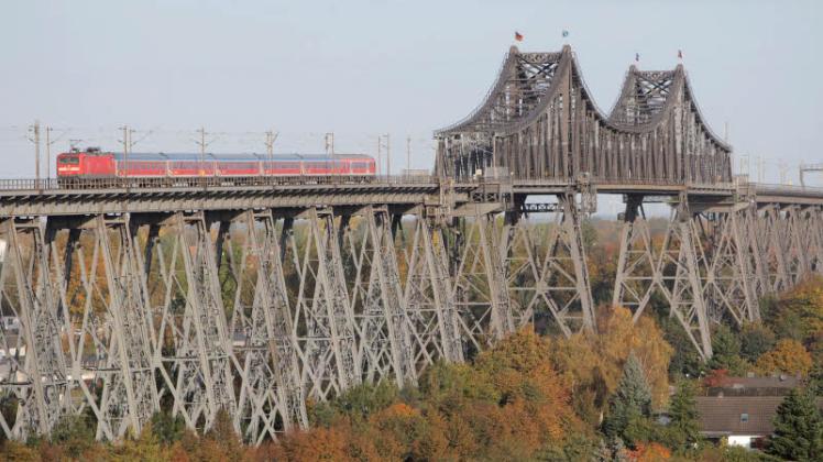 Auch die Rendsburger Hochbrücke steht bei der Bahn auf dem Sanierungsprogramm. 