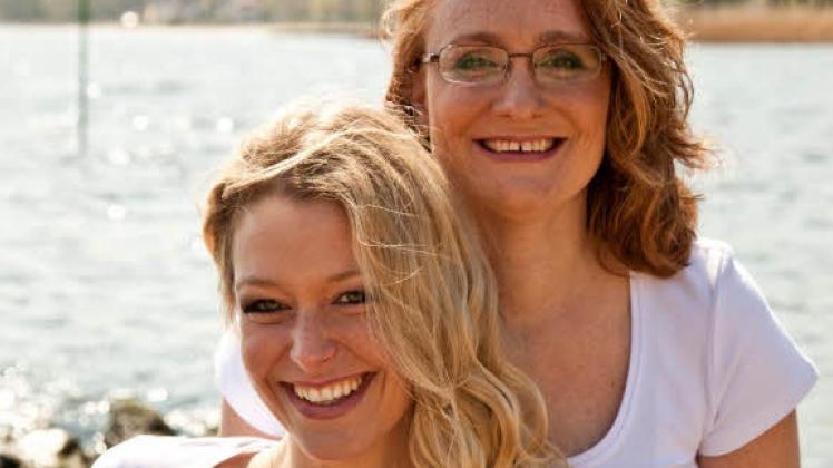 Geschäftsfrauen: Jennifer Eilers (vorn) und Stefanie Höller sind „Fräulein Spitz“.  