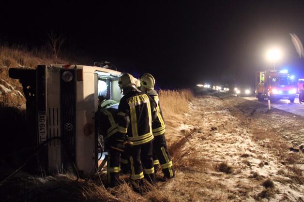 Eisglätte-Unfälle fordern auf A19 bei Rostock sieben Verletzte