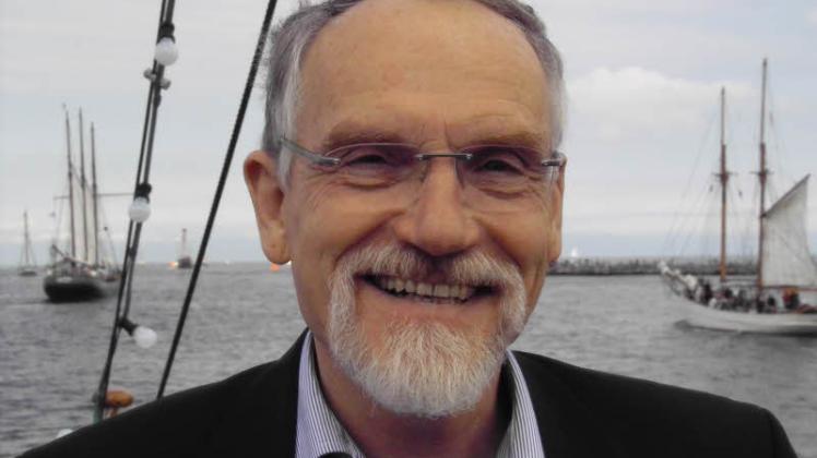 15 Jahre hat Dr. Ulrich Bauermeister den Hut im Überseehafen aufgehabt. Nun verabschiedet sich der 67-Jährige in den Ruhestand.  